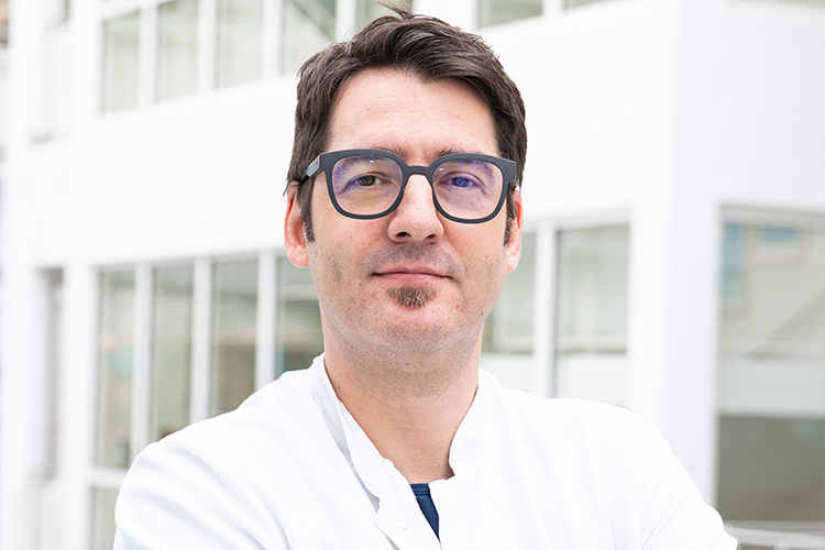 Porträt PD Dr. Dino Podlesek